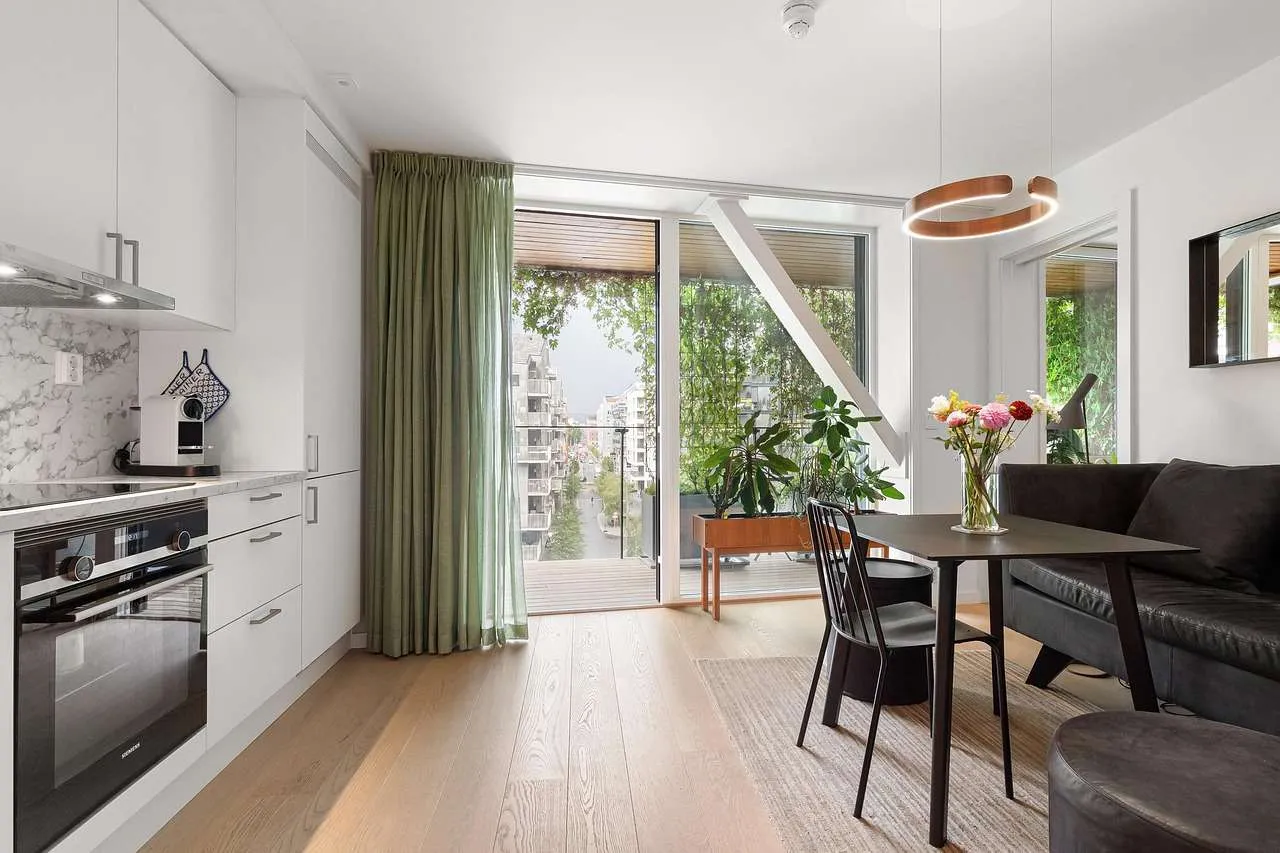 Home Window Tinting Near Me: Find Quality Pros